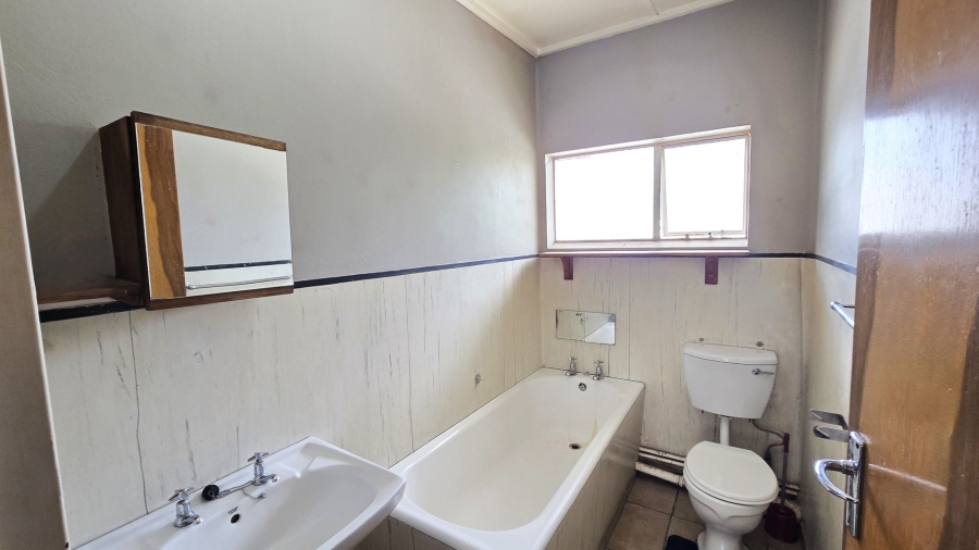 1 Bedroom Property for Sale in Navalsig Free State